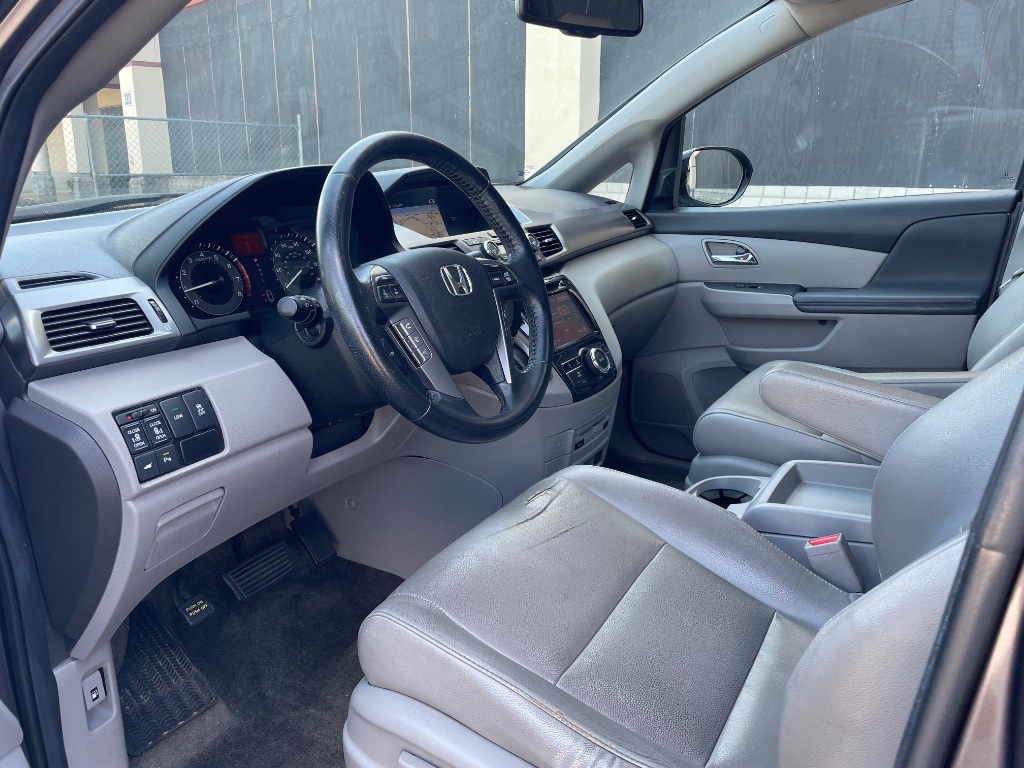2014 Honda Odyssey - $6,499