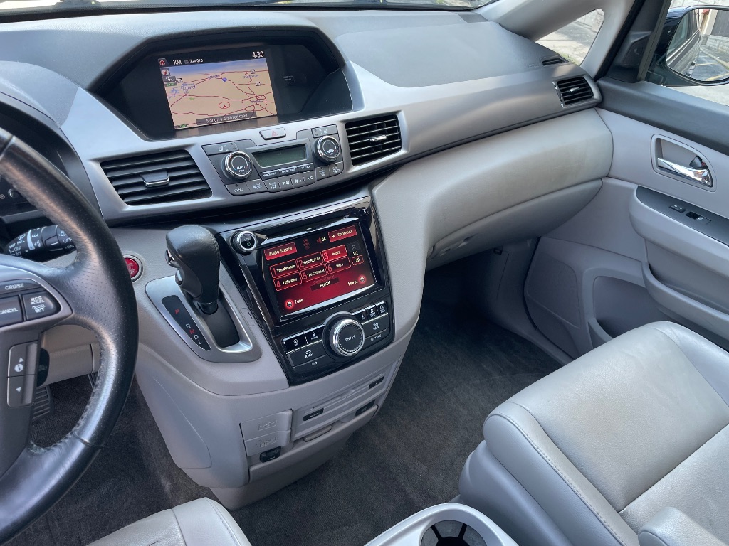 2014 Honda Odyssey - $6,499