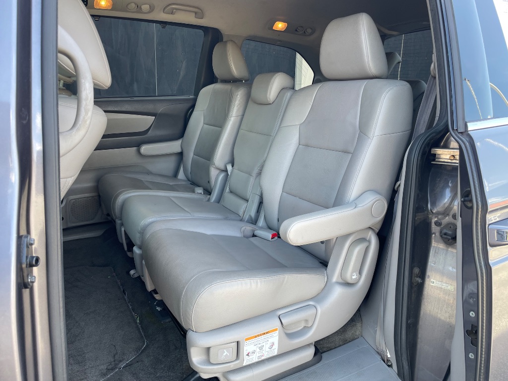 2014 Honda Odyssey - $6,499