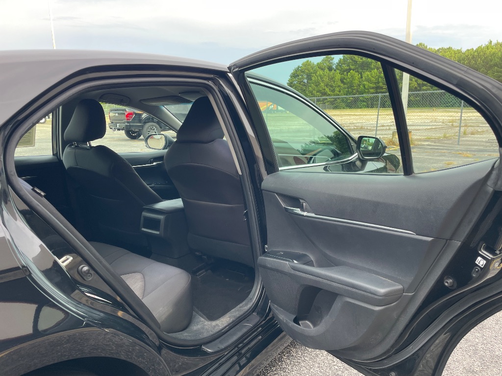 2018 Toyota Camry - $11,479