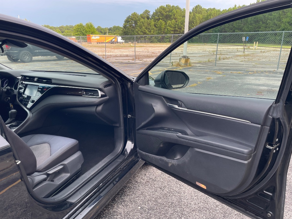 2018 Toyota Camry - $11,479