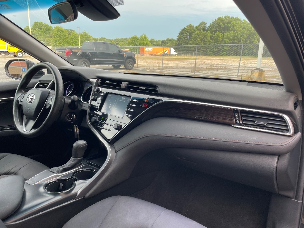 2018 Toyota Camry - $11,479