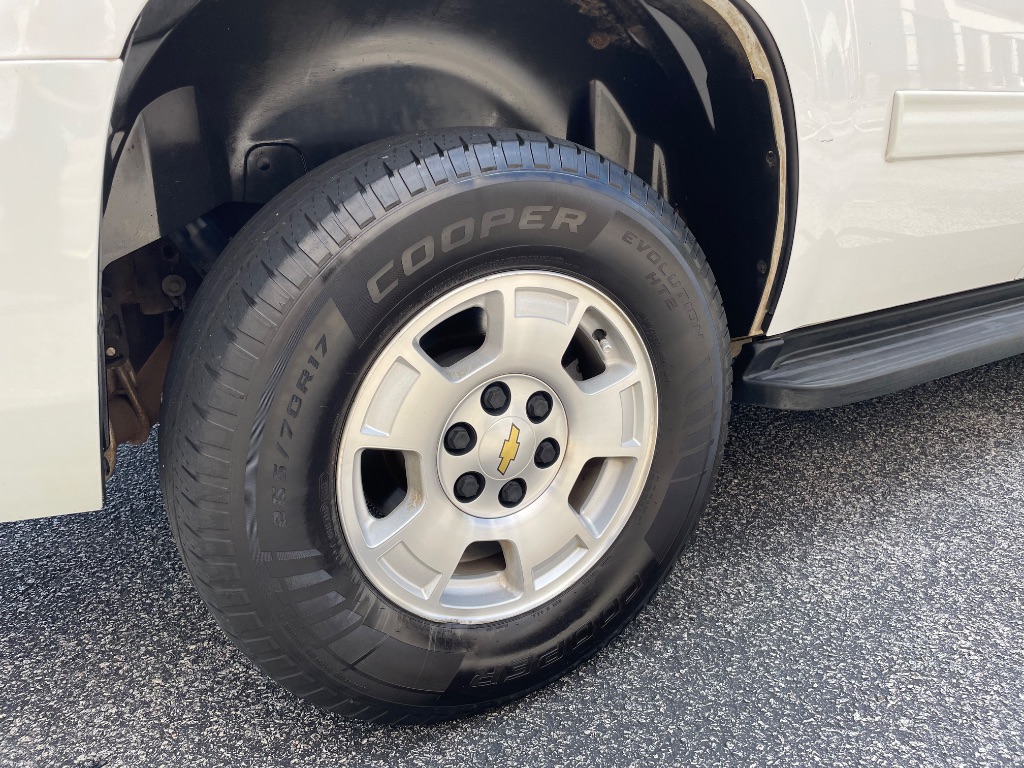 2014 Chevrolet Tahoe - $7,599