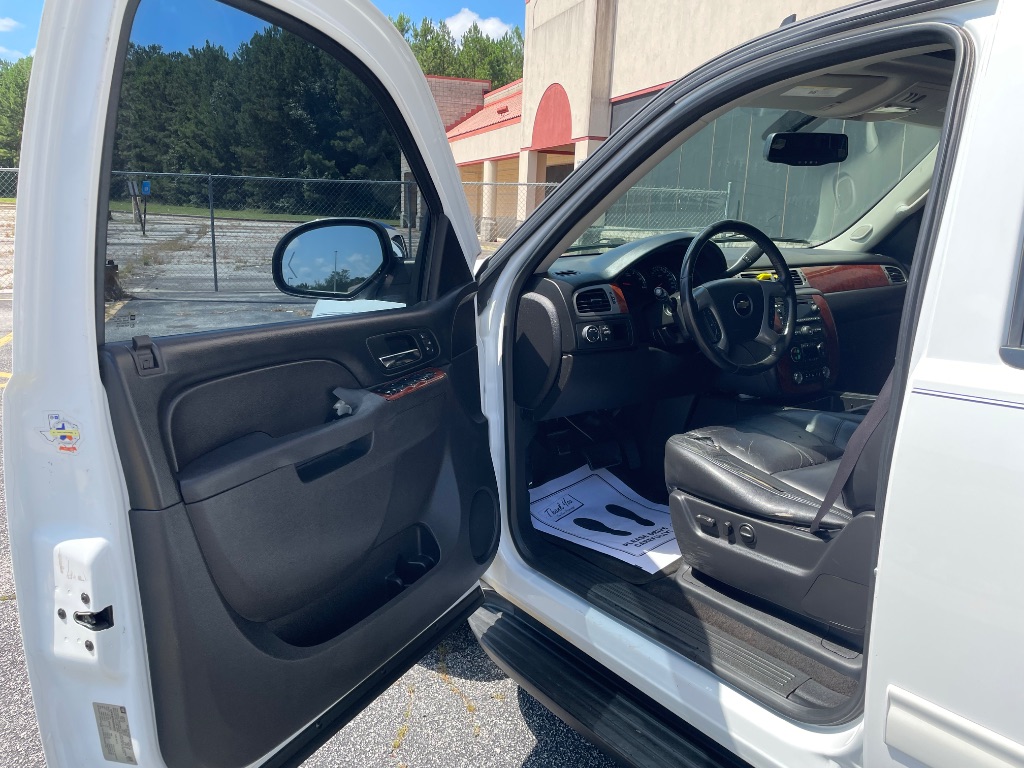 2014 Chevrolet Tahoe - $7,599