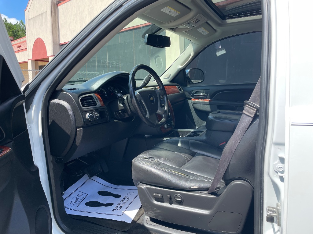2014 Chevrolet Tahoe - $7,599