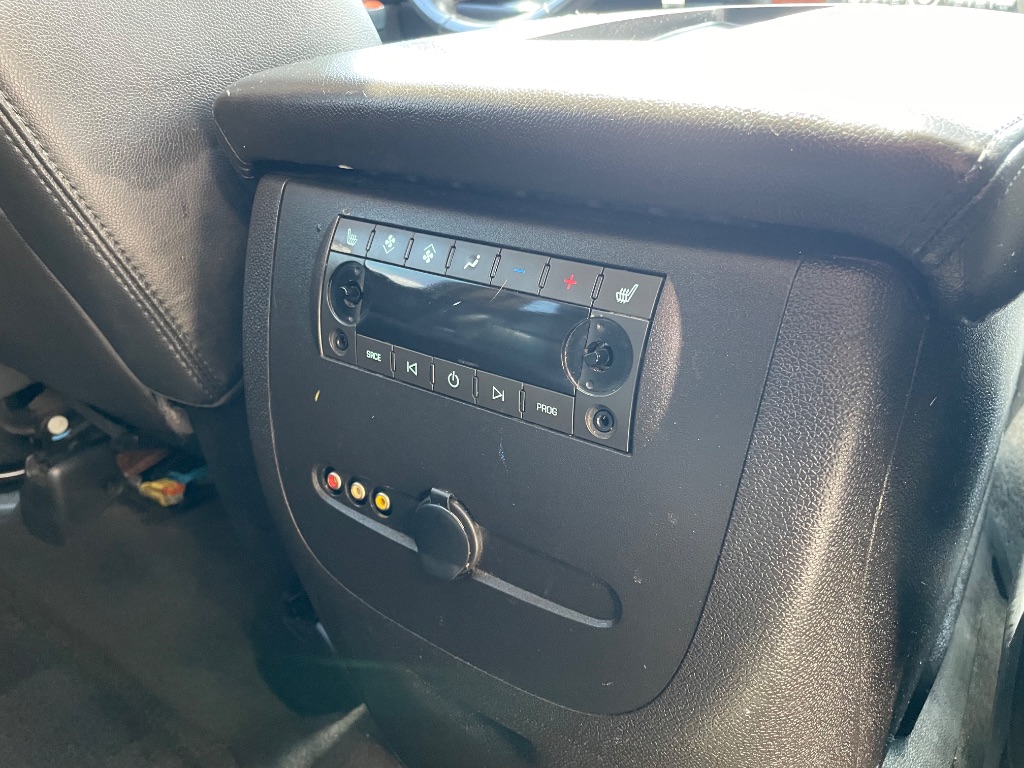 2014 Chevrolet Tahoe - $7,599