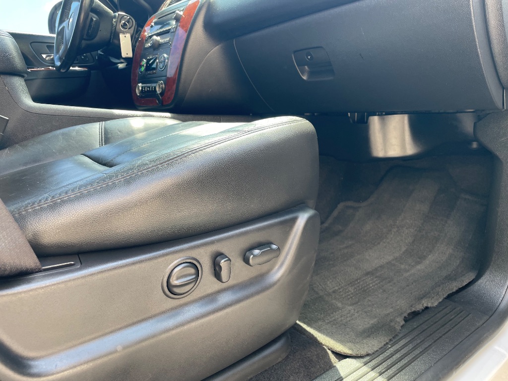 2014 Chevrolet Tahoe - $7,599