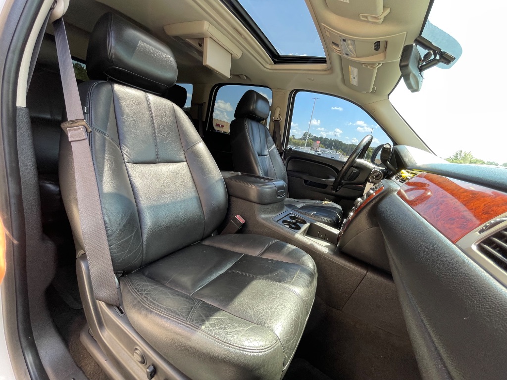 2014 Chevrolet Tahoe - $7,599