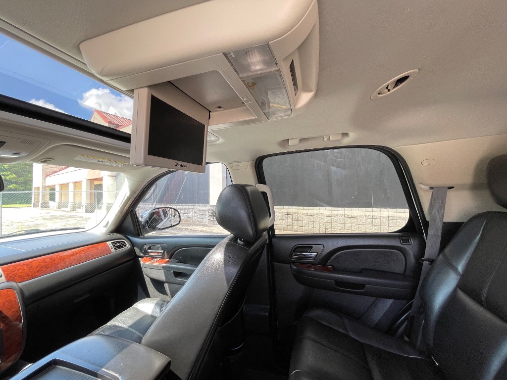 2014 Chevrolet Tahoe - $7,599