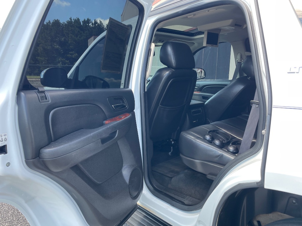 2014 Chevrolet Tahoe - $7,599