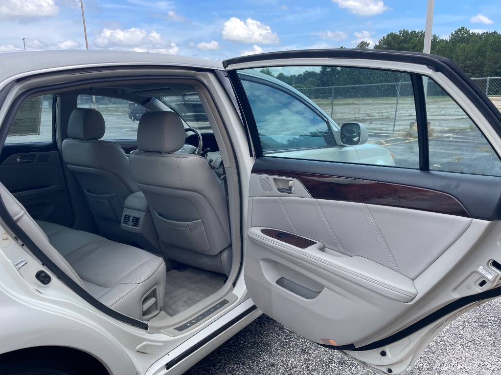2008 Toyota Avalon - $4,999