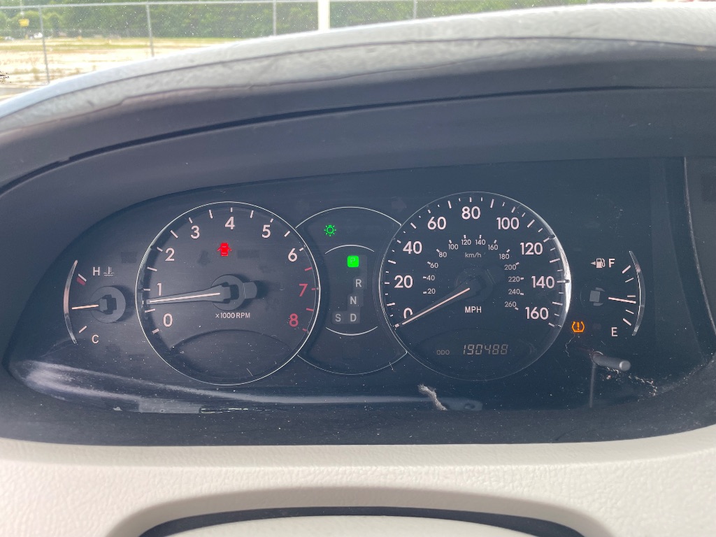 2008 Toyota Avalon - $4,999