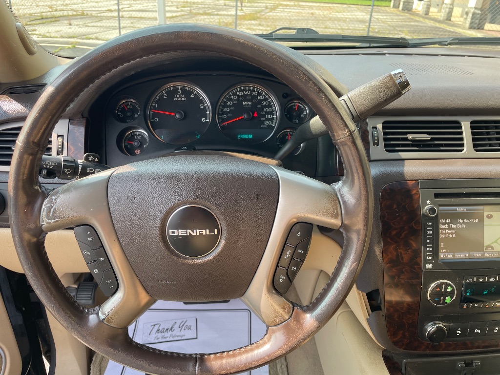 2013 GMC Yukon - $9,799