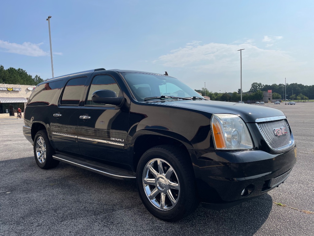 2013 GMC Yukon - $9,799