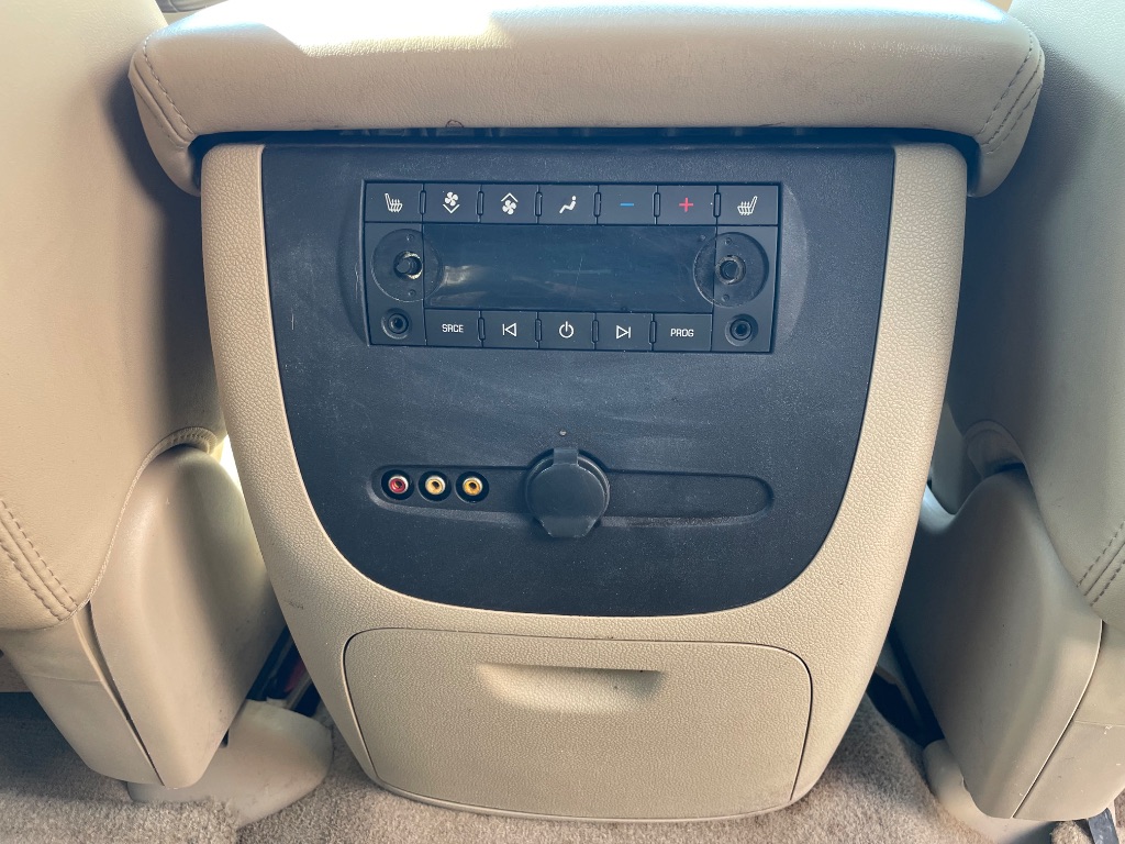2013 GMC Yukon - $9,799