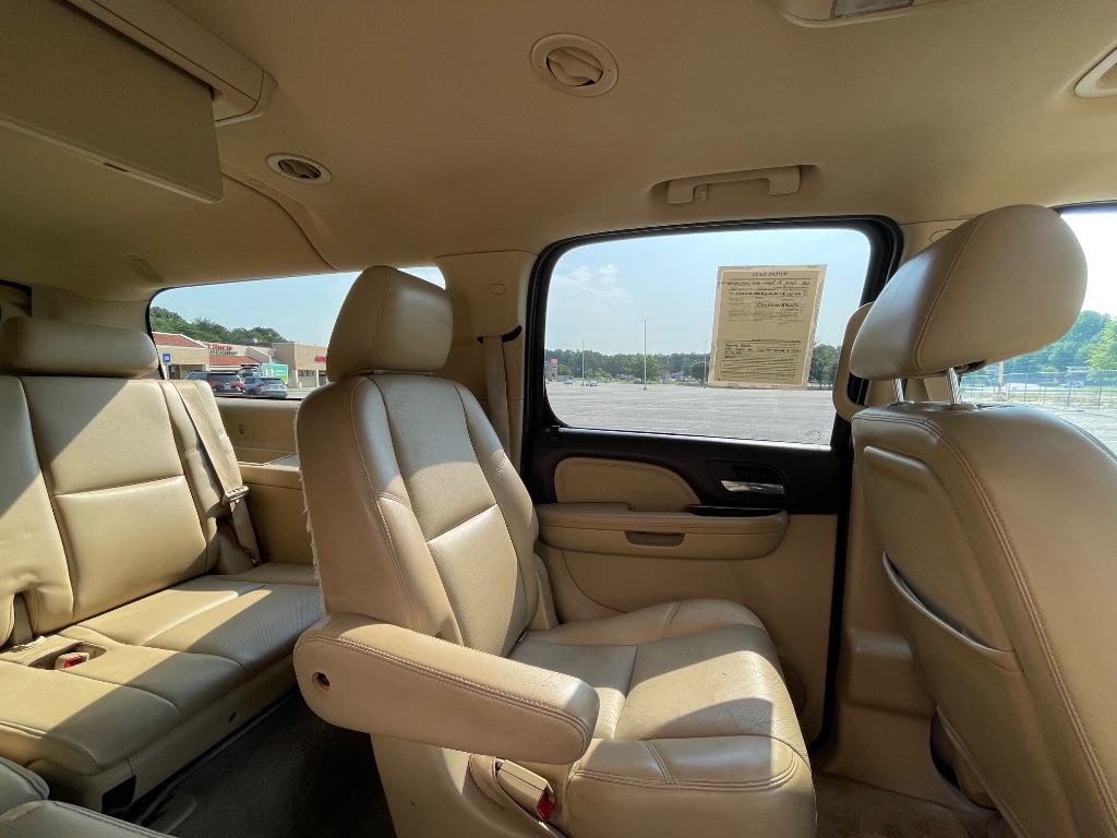 2013 GMC Yukon - $9,799