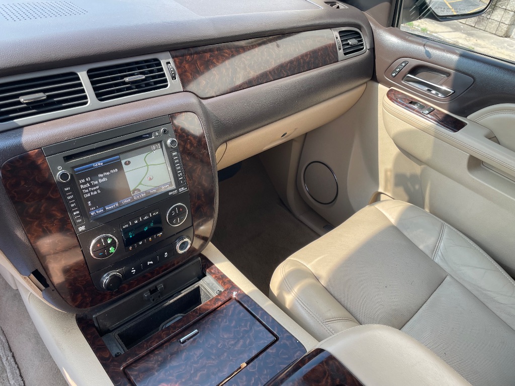 2013 GMC Yukon - $9,799