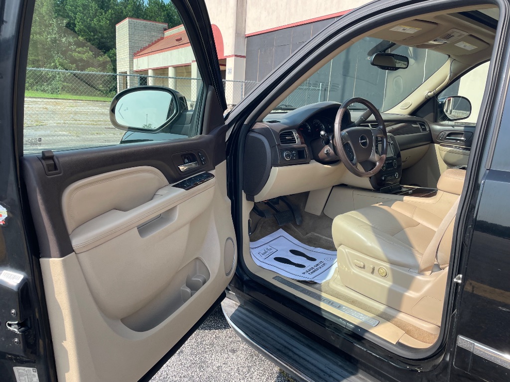 2013 GMC Yukon - $9,799