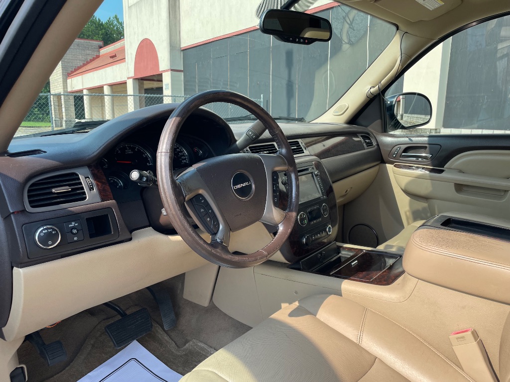 2013 GMC Yukon - $9,799