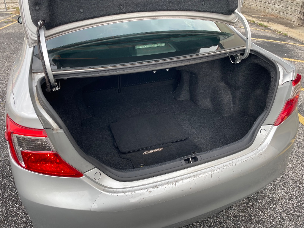 2014 Toyota Camry - $5,999
