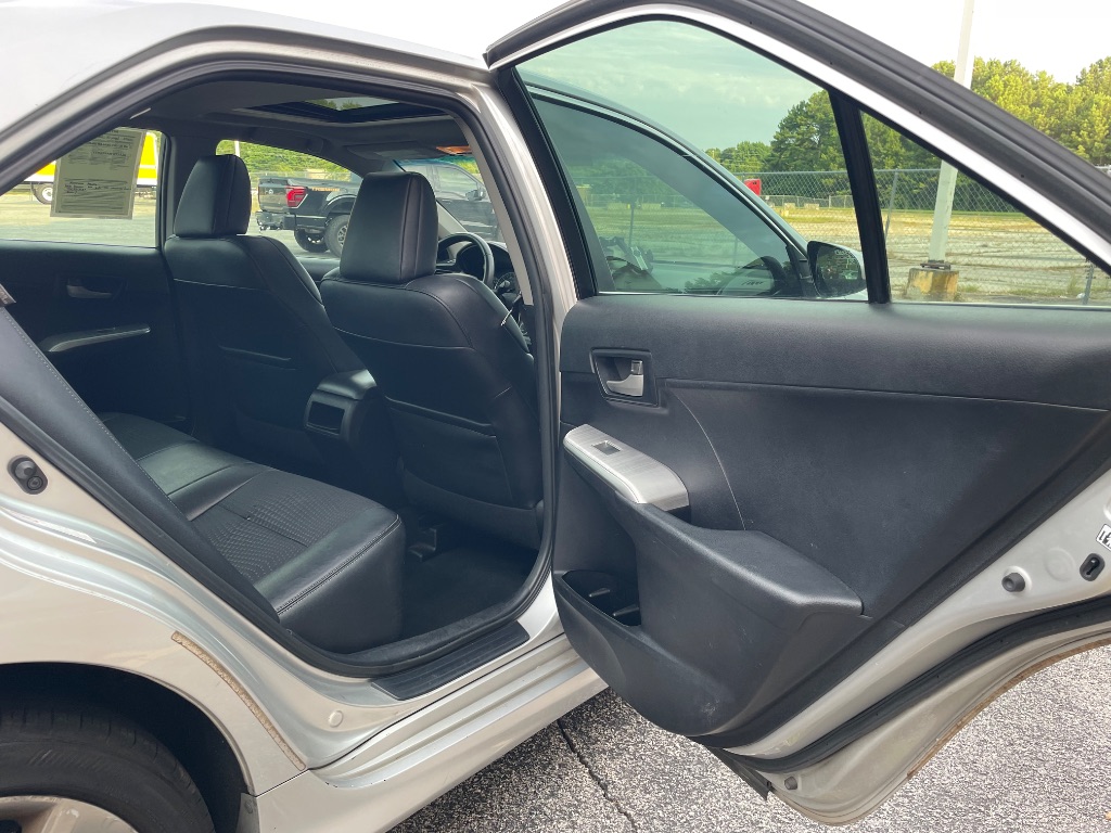 2014 Toyota Camry - $5,999