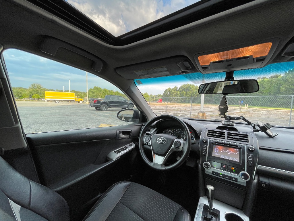 2014 Toyota Camry - $5,999