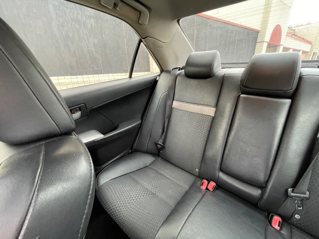 2014 Toyota Camry - $5,999