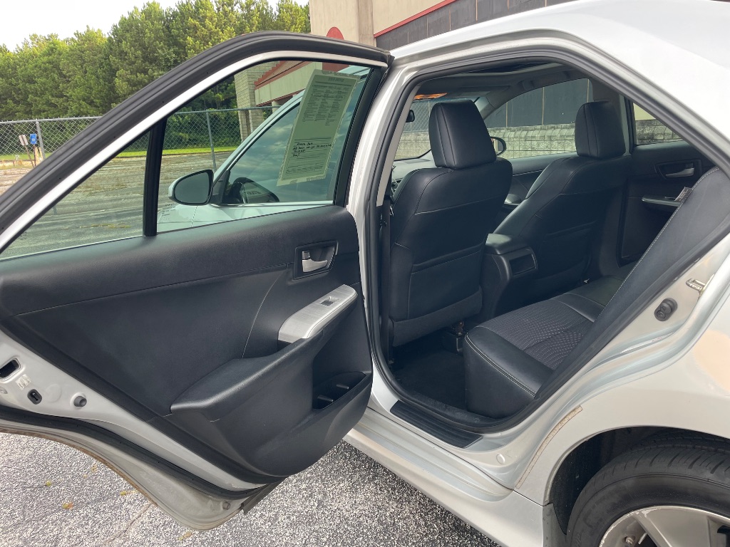 2014 Toyota Camry - $5,999