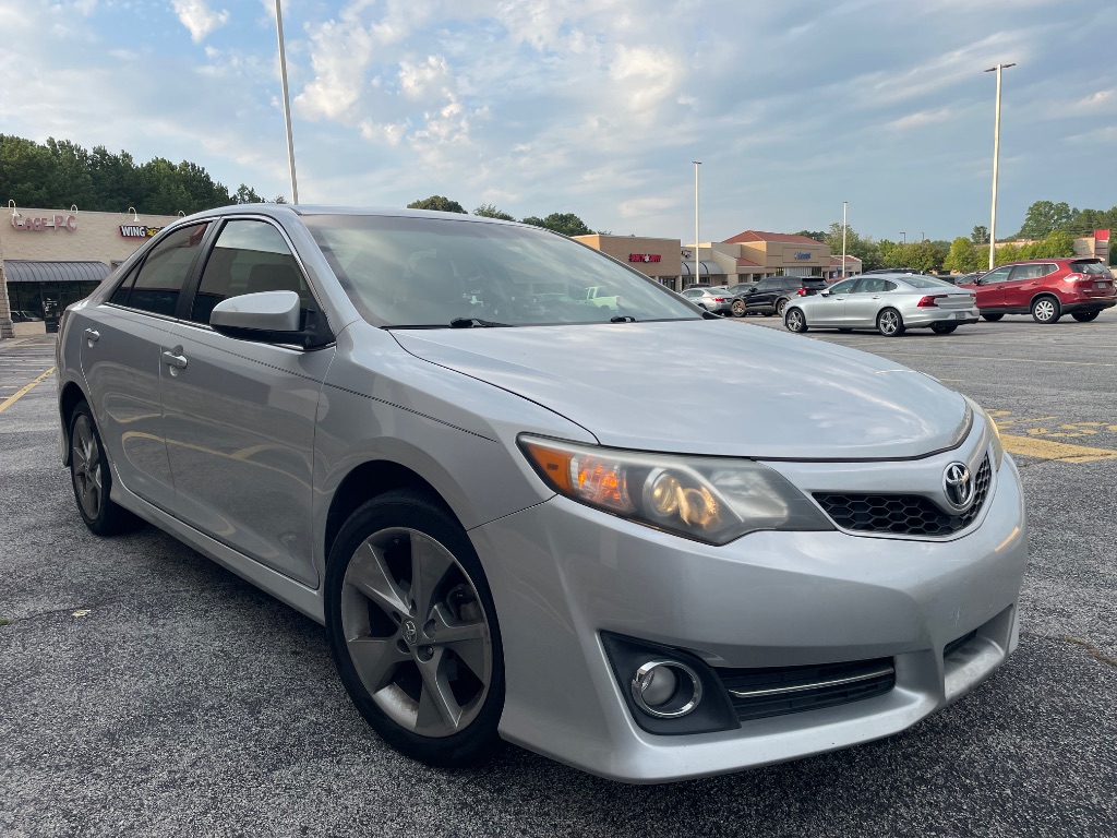 2014 Toyota Camry - $5,999