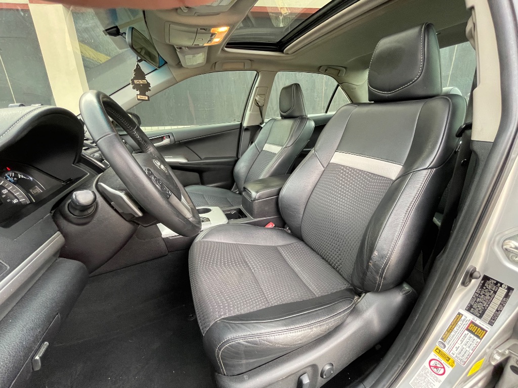 2014 Toyota Camry - $5,999