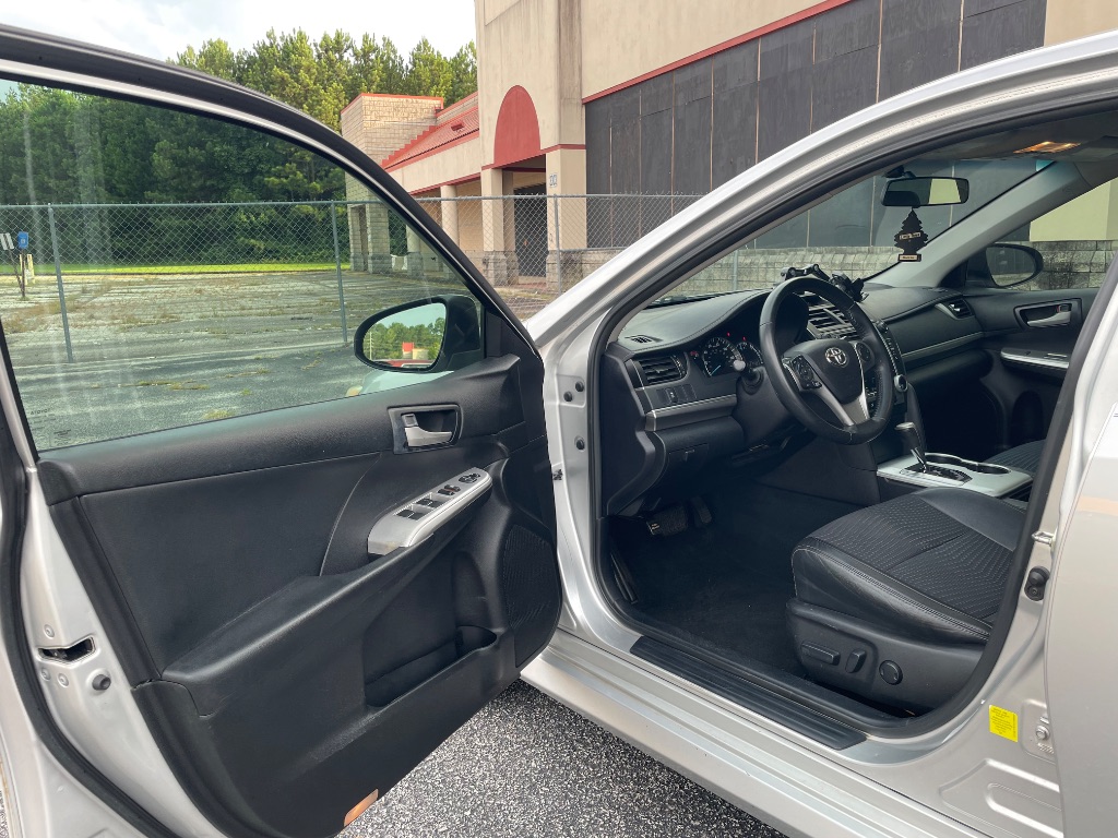 2014 Toyota Camry - $5,999