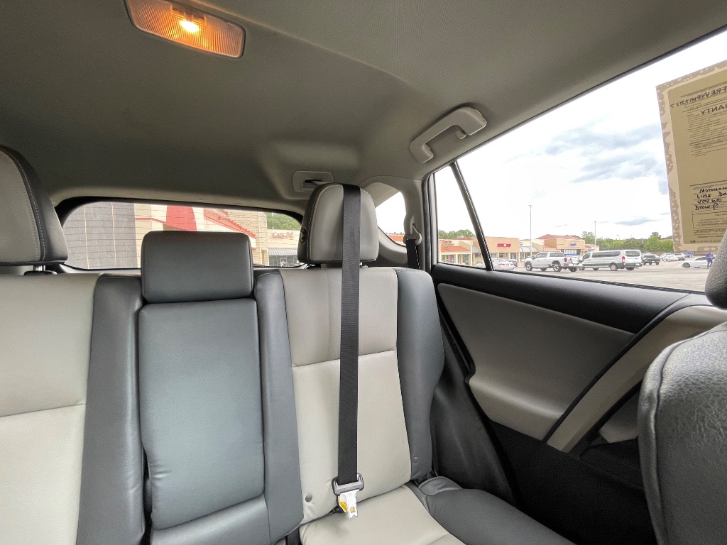 2014 Toyota RAV4 - $10,499