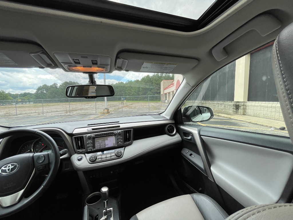 2014 Toyota RAV4 - $10,499
