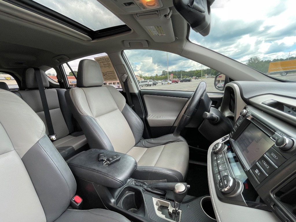 2014 Toyota RAV4 - $10,499