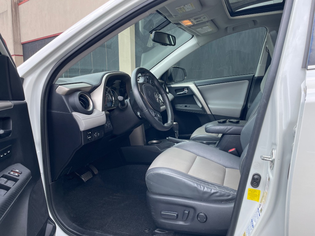 2014 Toyota RAV4 - $10,499