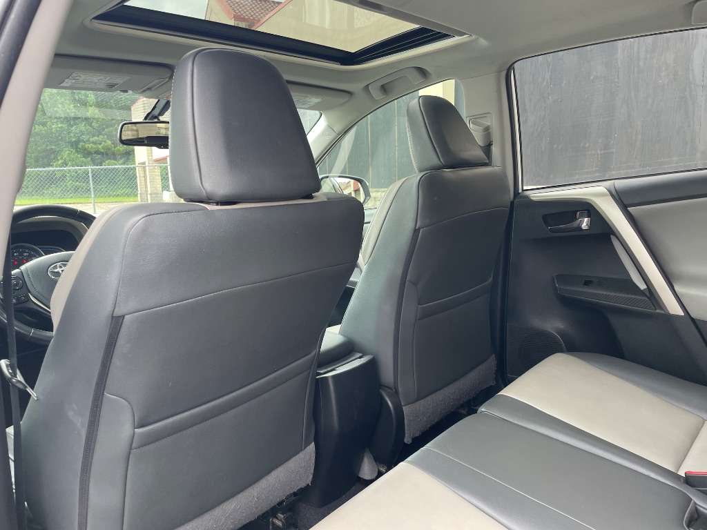 2014 Toyota RAV4 - $10,499