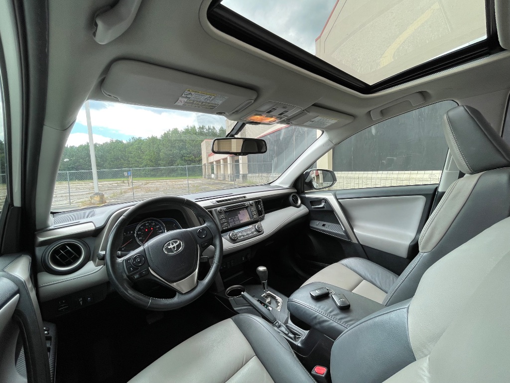 2014 Toyota RAV4 - $10,499