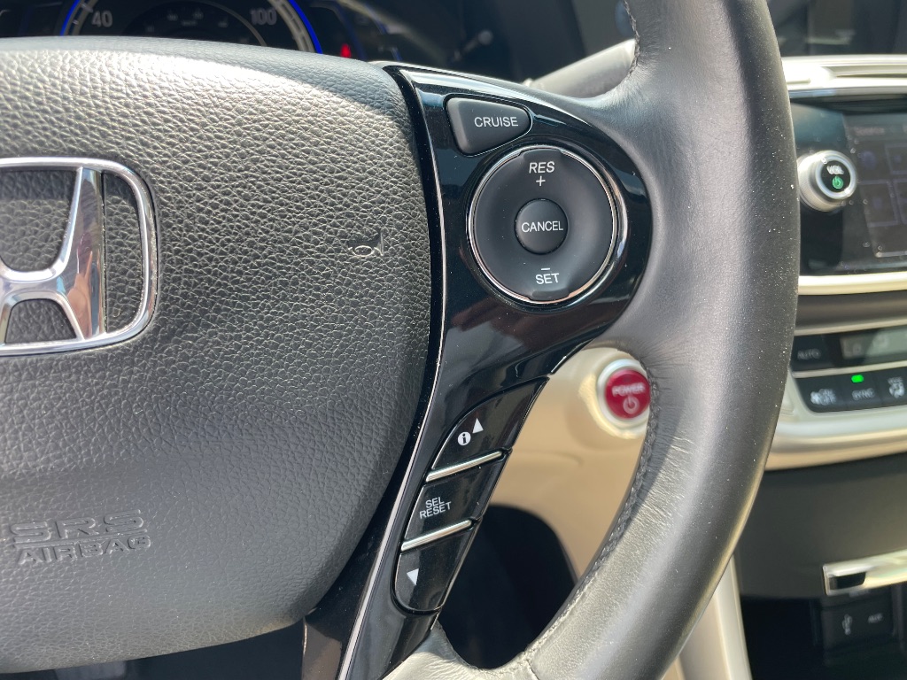 2015 Honda Accord - $12,999