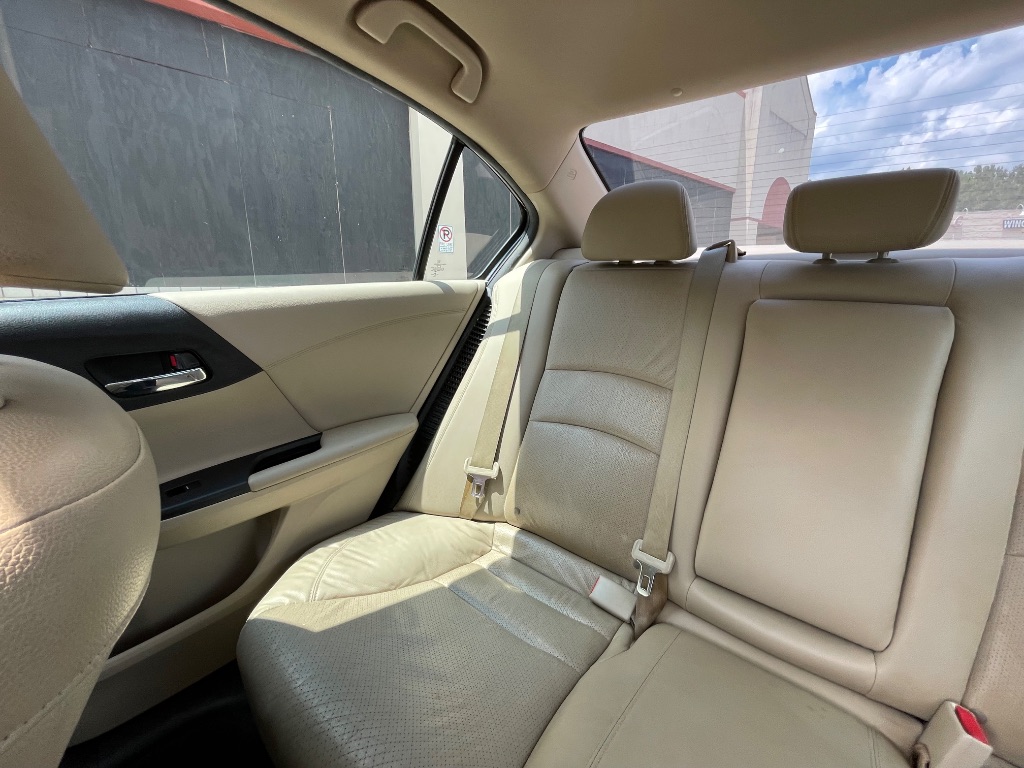 2015 Honda Accord - $12,999