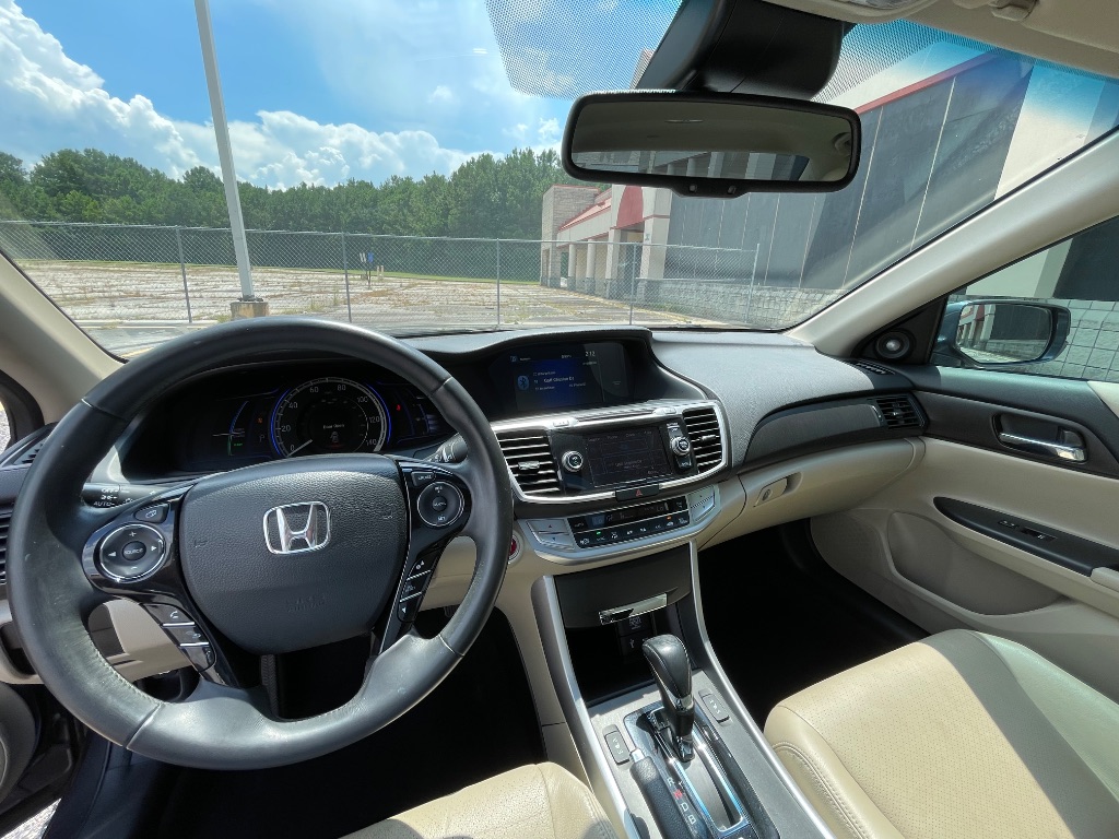 2015 Honda Accord - $12,999