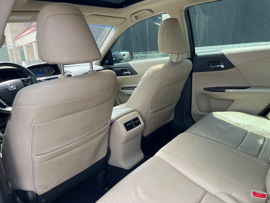 2015 Honda Accord - $12,999