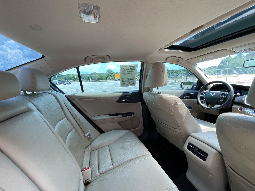 2015 Honda Accord - $12,999