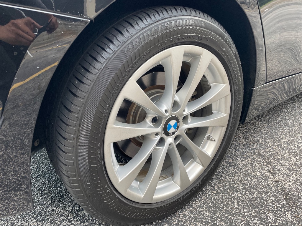 2016 BMW 320i - $9,997