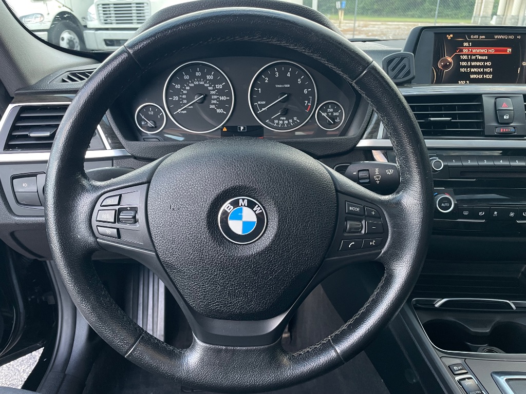 2016 BMW 320i - $9,997