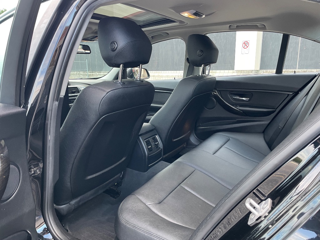 2016 BMW 320i - $9,997