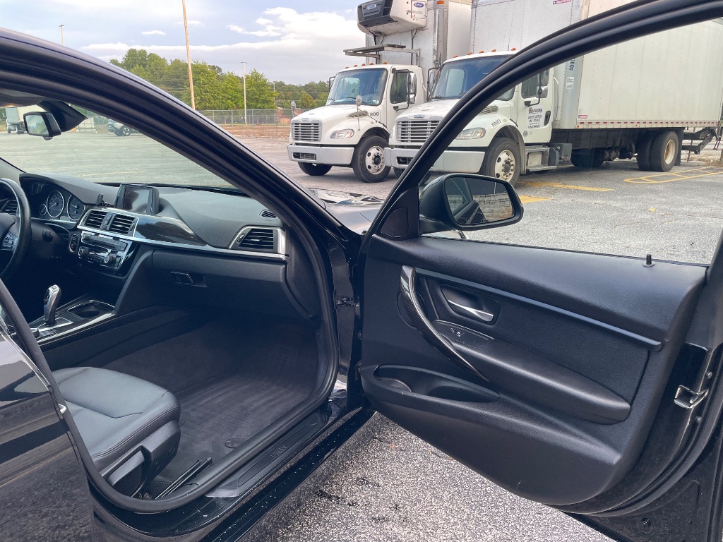 2016 BMW 320i - $9,997