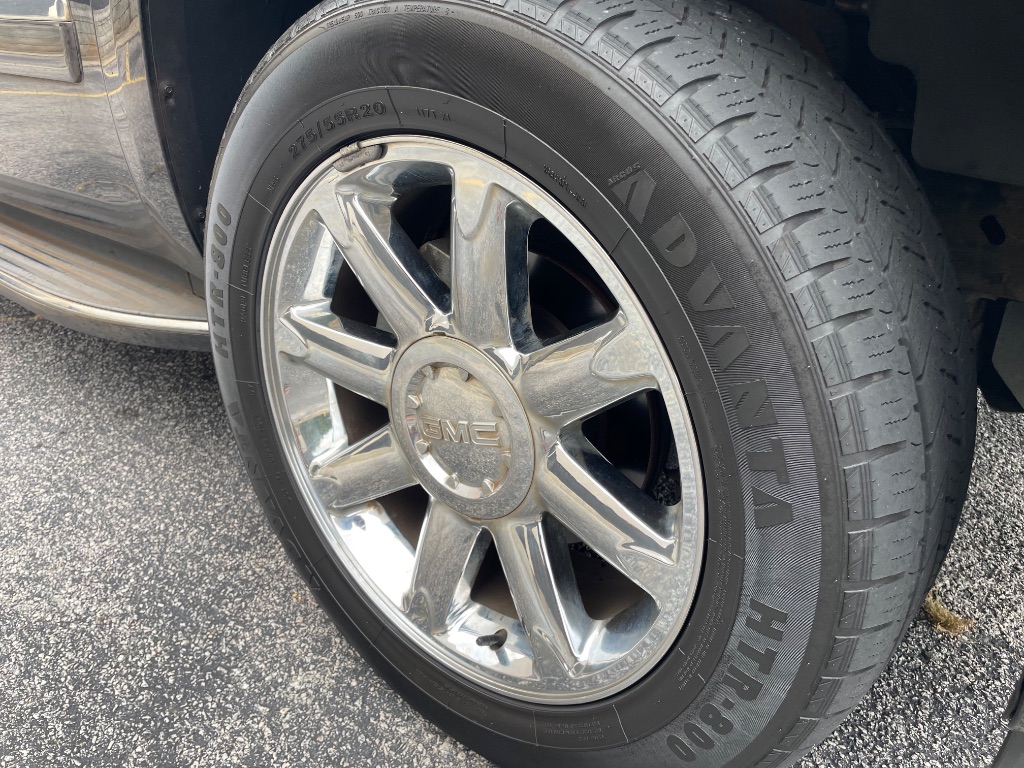 2012 GMC Yukon - $5,799