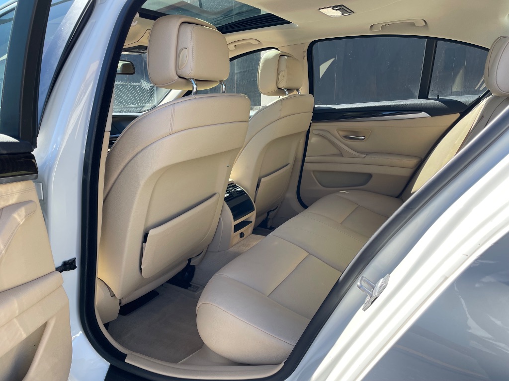 2013 BMW 535i - $7,899