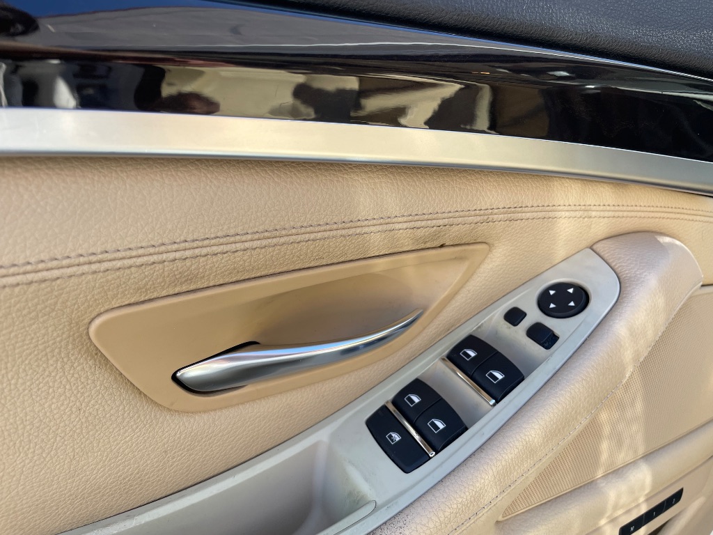 2013 BMW 535i - $7,899