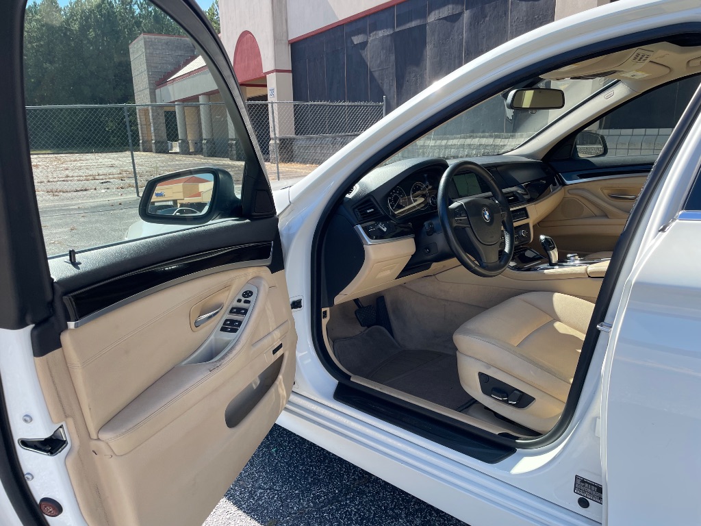 2013 BMW 535i - $7,899